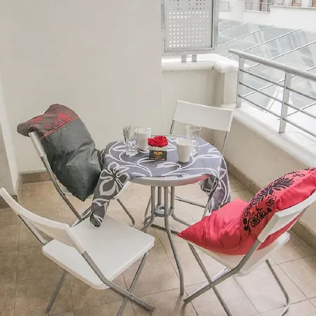 公寓式酒店 Senator