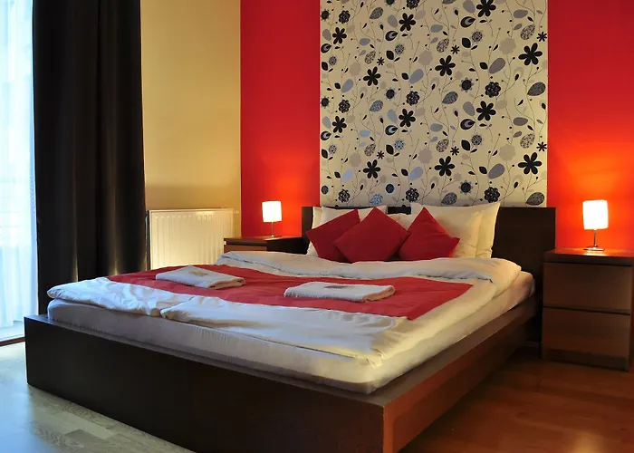 Aparthotel Senator 4*