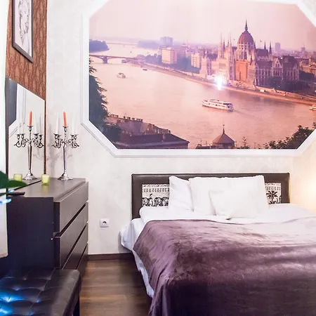 Aparthotel Senator 4*