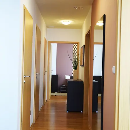 Hotel apartamentowy Senator 3*