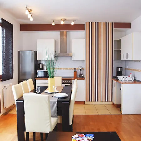 Senator Aparthotel 4*
