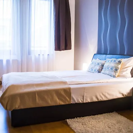 Senator Hotel apartamentowy 3*