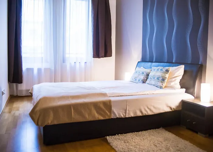 Senator Apartahotel 4*